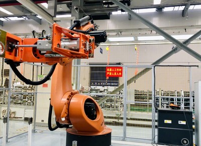 中国联通发布首个全5G工业互联网端到端应用，开启智能制造网络维护新篇章